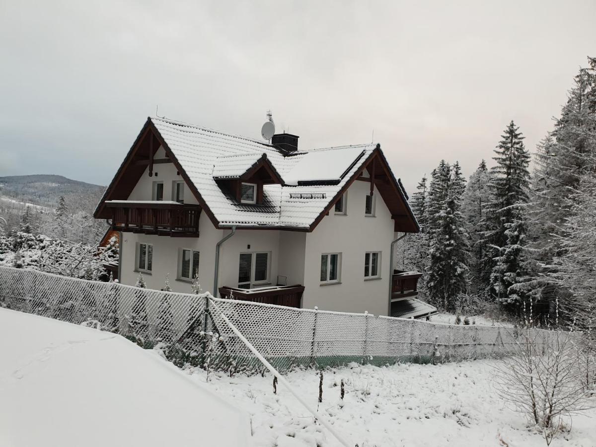 Villa Mila Apartamenty カルパッチ エクステリア 写真